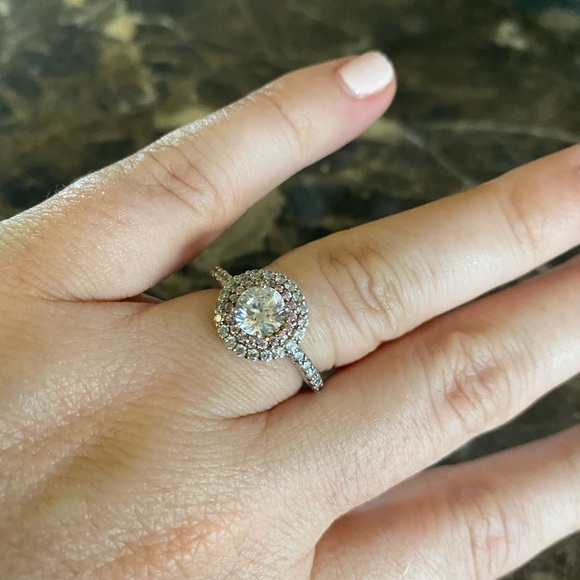 CZ Sterling silver ring - Picture 4 of 11